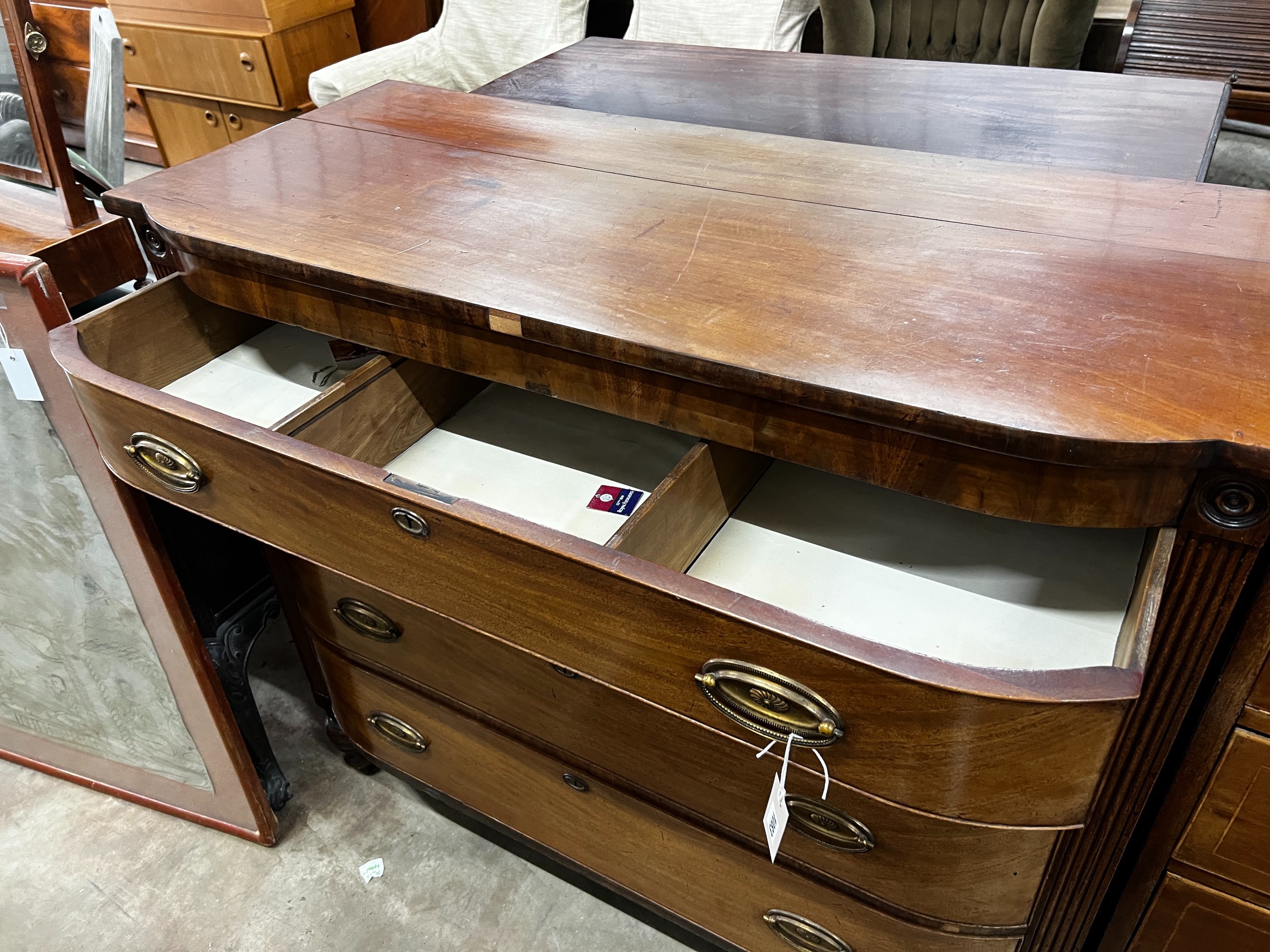 A Regency mahogany bow fronted chest of drawers, width 122cm, depth 53cm, height 109cm